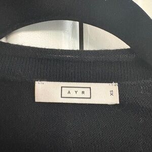 AYR “The Airport Cardi” XS